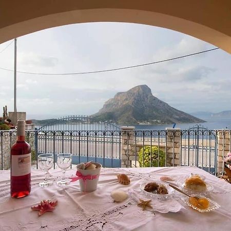Villa Next To The Sea!! Миртеа Экстерьер фото